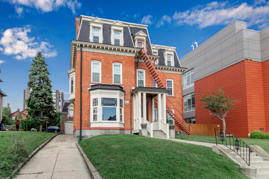 617 Niagara Blvd, Buffalo, NY 14201