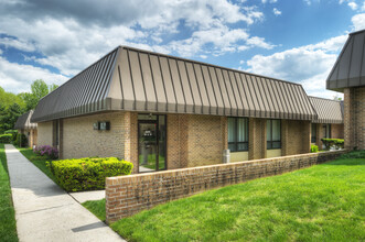 1450 Parkside Ave, Ewing, NJ for lease Building Photo- Image 2 of 7