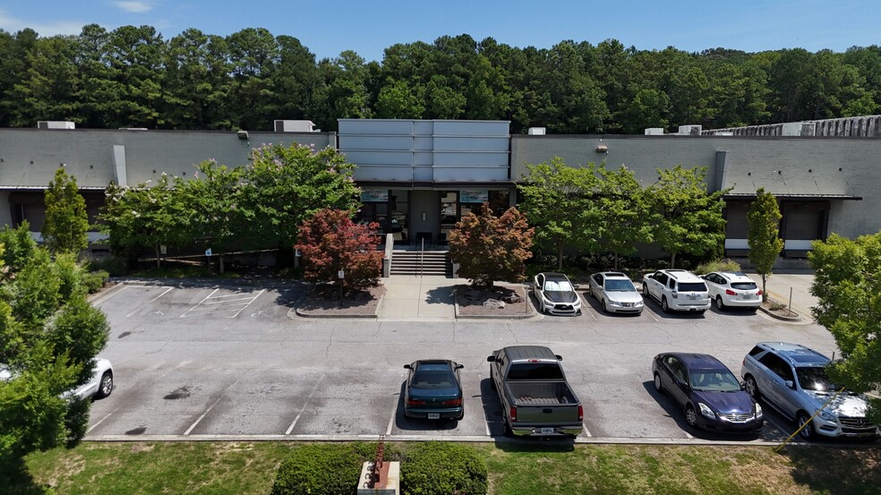 2279 Defoor Hills Rd NW, Atlanta, GA for lease - Building Photo - Image 1 of 5