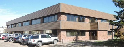 4802-4812 87 St NW, Edmonton, AB for lease Building Photo- Image 1 of 6