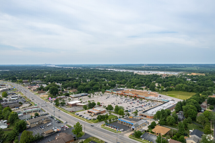 5636-5696 Telegraph Rd, Saint Louis, MO for lease - Aerial - Image 2 of 4