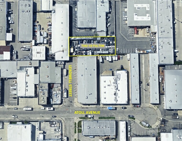 7342 1/2 Fulton ave, North Hollywood, CA for lease - Building Photo - Image 2 of 3