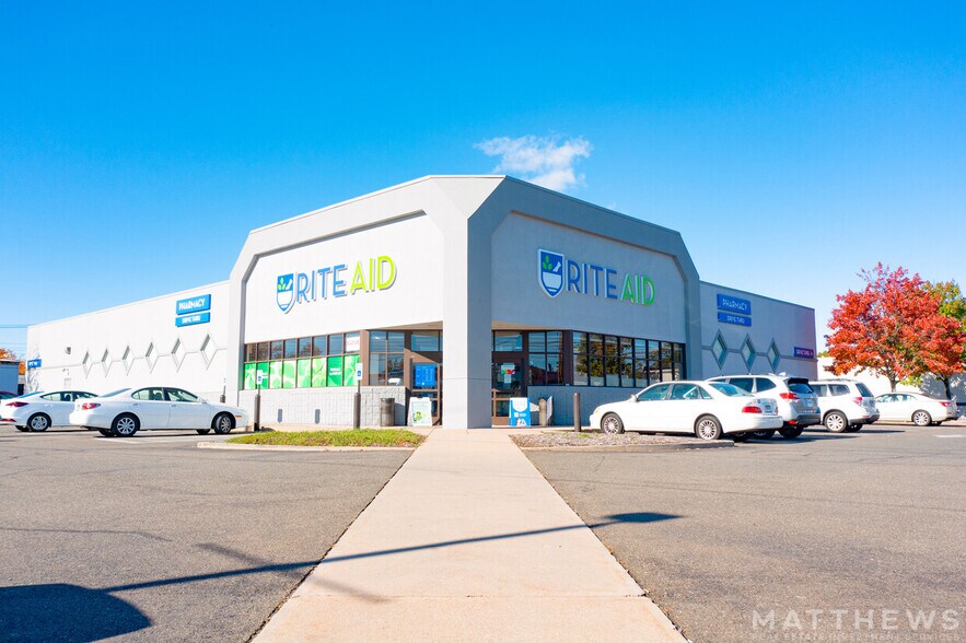 10 Hemingway Ave, East Haven, CT 06512