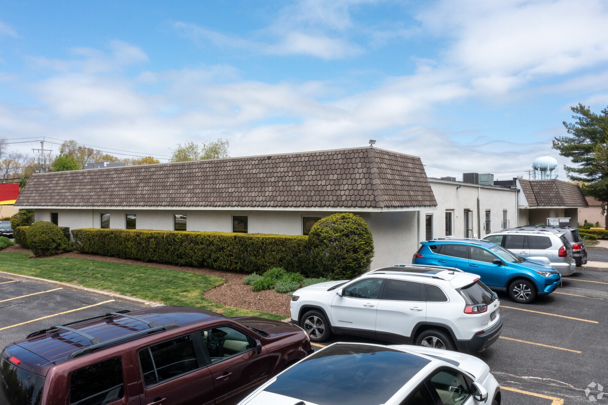 887 Old Country Rd, Riverhead, NY 11901 Office for Sale