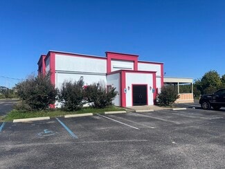 More details for 8800 US Highway 51 N, Millington, TN - Retail for Sale