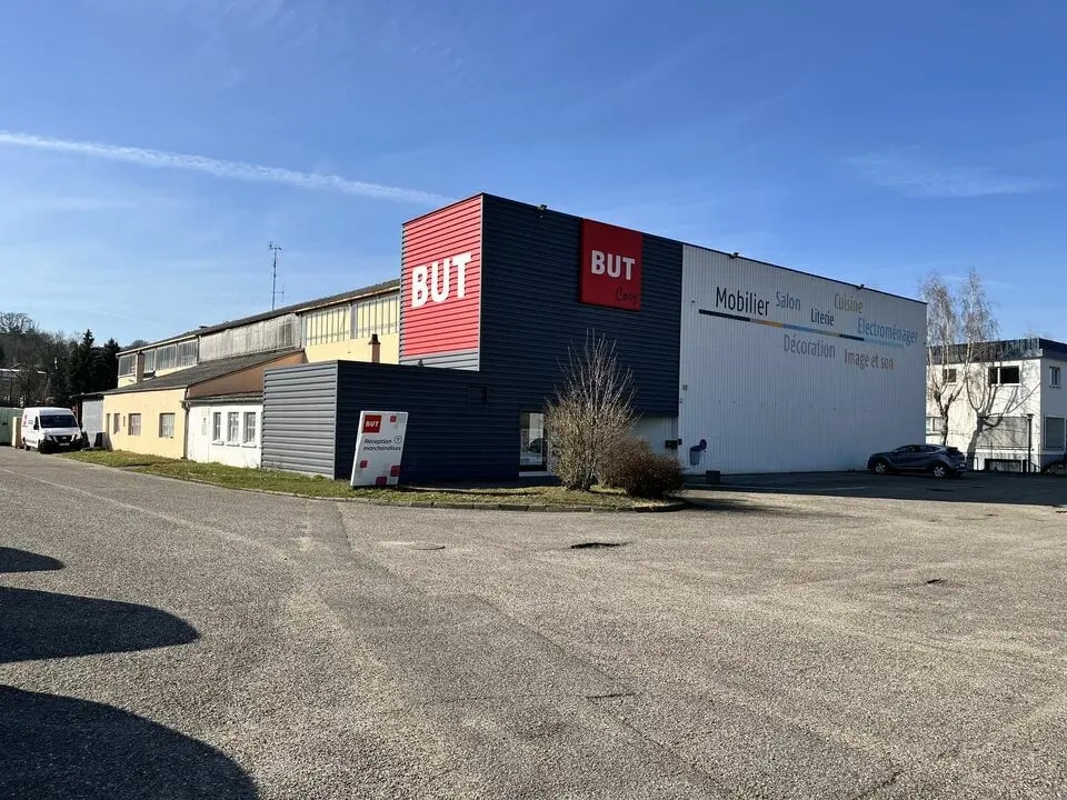 Retail in Marmoutier for sale Building Photo- Image 1 of 13