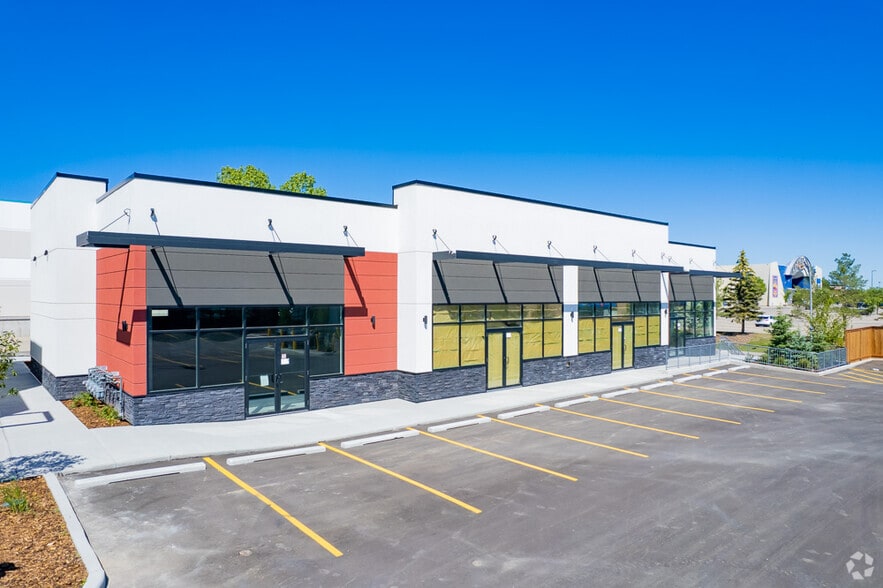 2255 32 St NE, Calgary, AB for sale - Primary Photo - Image 1 of 23