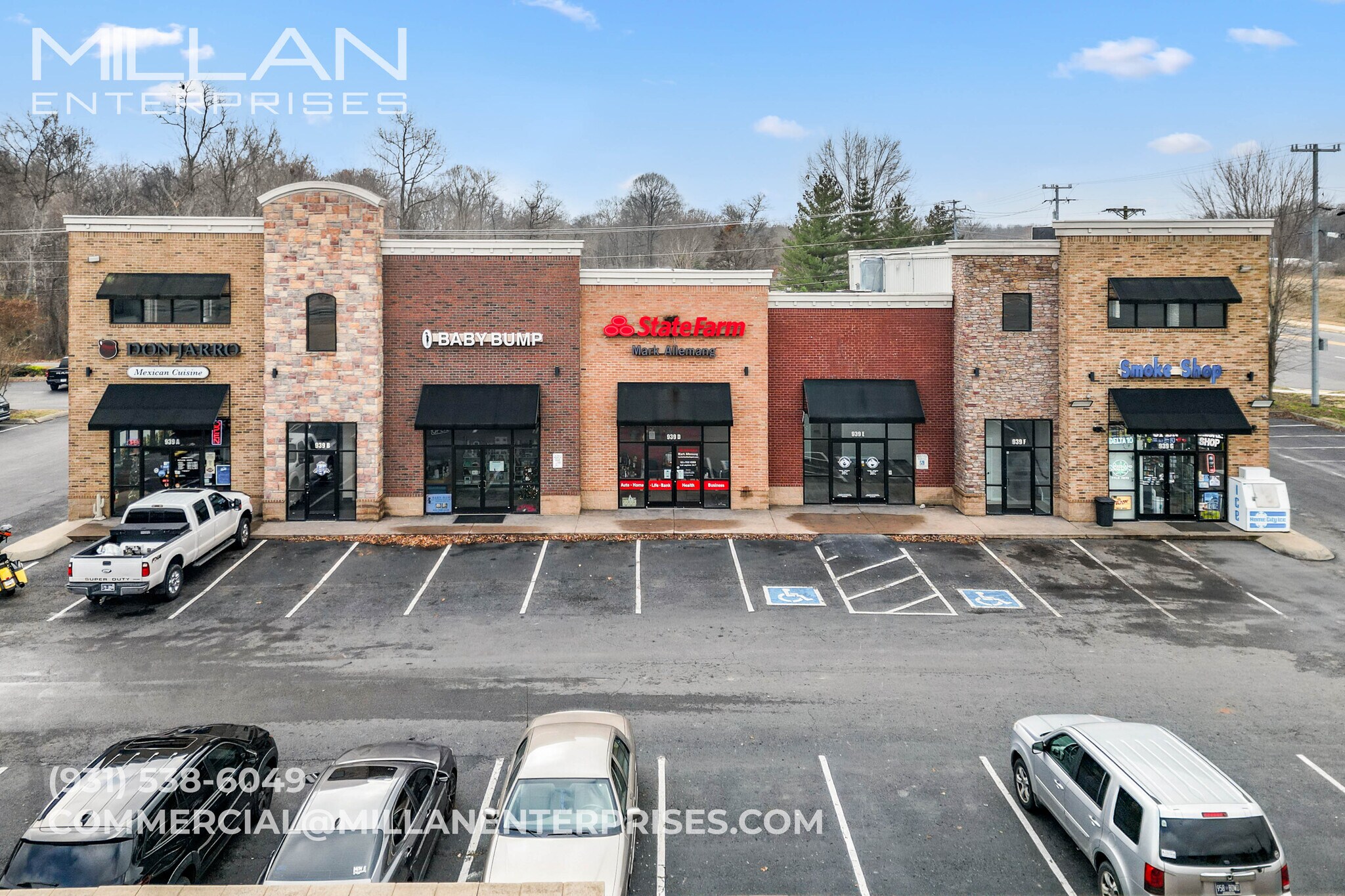 939 Tracy Ln, Clarksville, TN for lease Building Photo- Image 1 of 6
