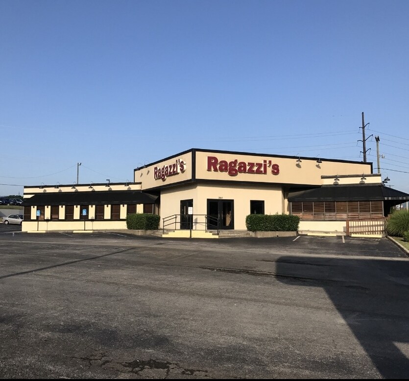 3843 Electric Rd, Roanoke, VA 24018