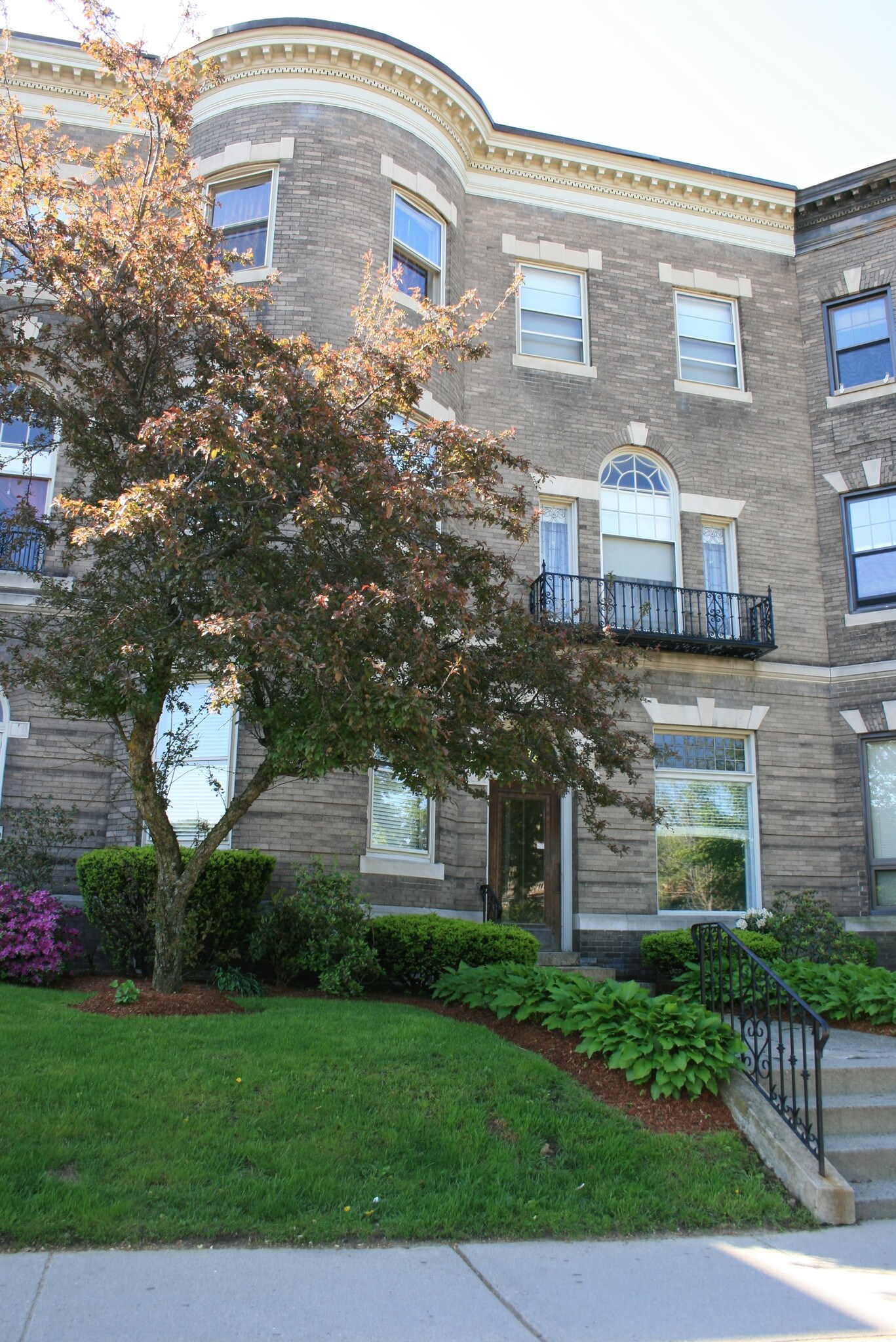 1685 Beacon St, Brookline, MA for sale Primary Photo- Image 1 of 1