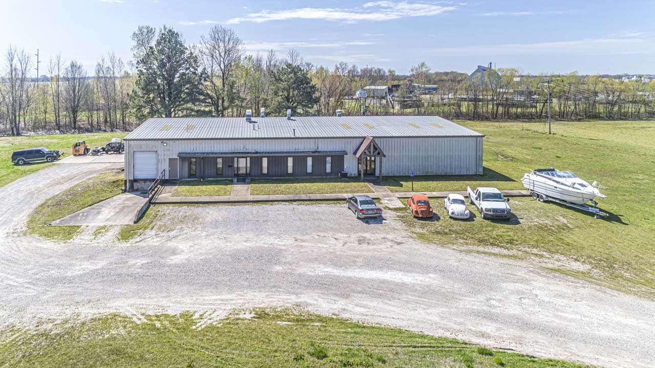 1110 Jetton Dr, Covington, TN for sale Building Photo- Image 1 of 1