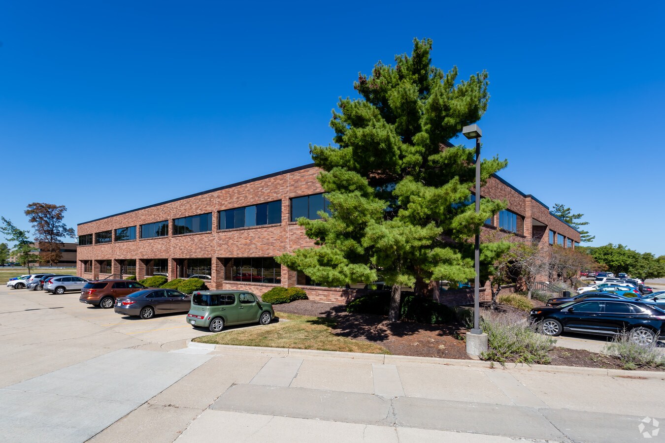 10250 Alliance Rd, Blue Ash, OH 45242 Blue Ash Office Center I