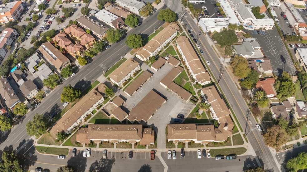 115-130 N San Marino Ave, San Gabriel, CA for sale - Building Photo - Image 2 of 17