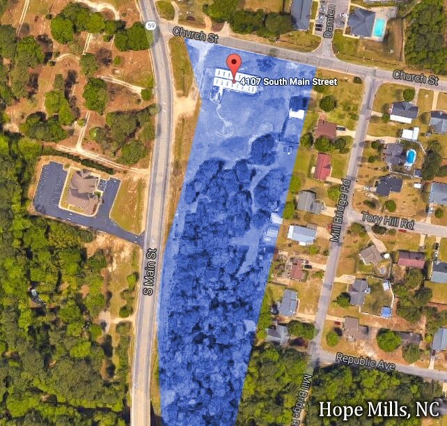 4107 S Main St, Hope Mills, NC 28348