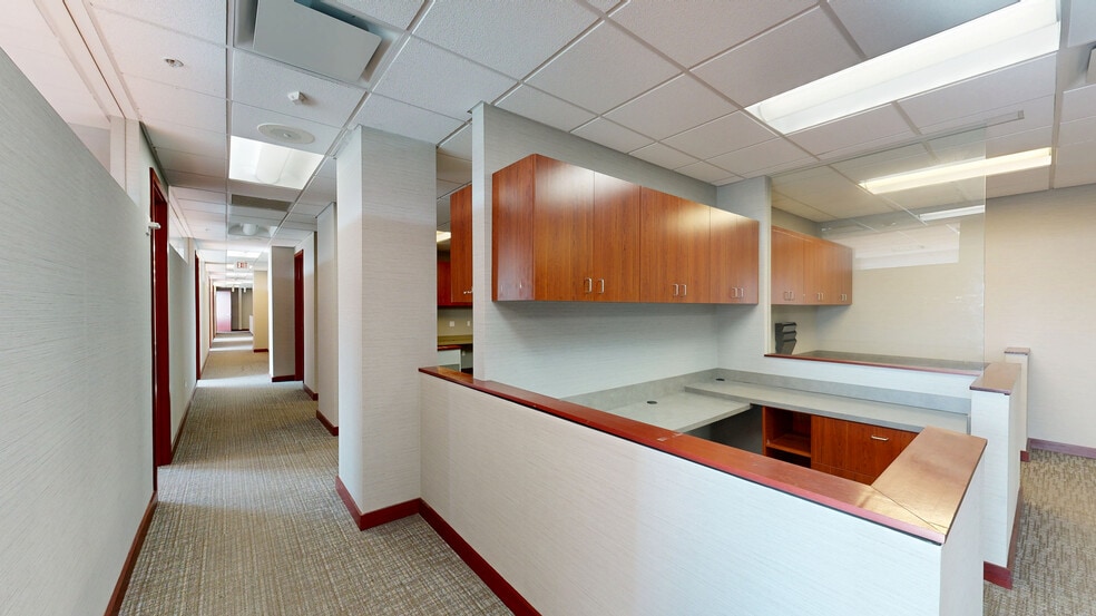 12 SE 7th St, Fort Lauderdale, FL for lease - Matterport 3D Scan - Image 3 of 11