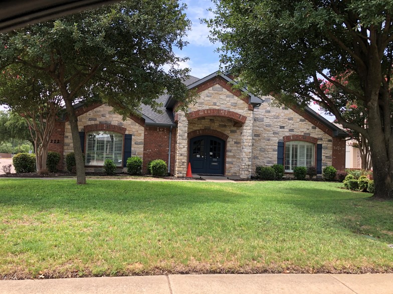 222 E Wheatland Rd, Duncanville, TX 75116 | LoopNet