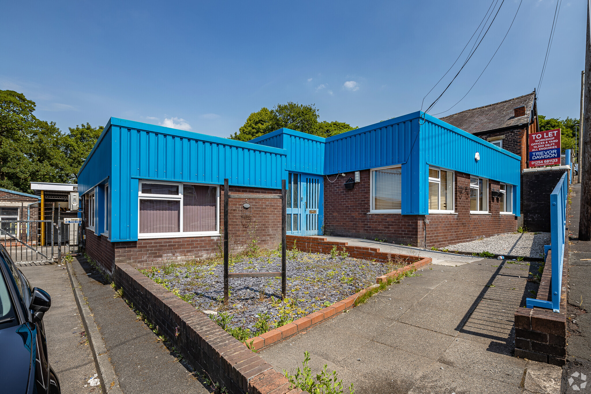 Clarendon Rd, Blackburn for lease Building Photo- Image 1 of 6