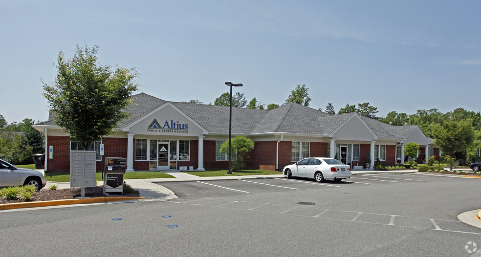 2530 Gaskins Rd, Richmond, VA for lease - Primary Photo - Image 1 of 7