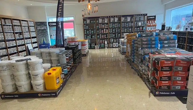 Flex in Chalon-sur-Saône for lease - Interior Photo - Image 3 of 3