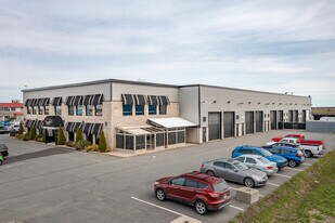 1015 Boul Lionel-Boulet, Varennes QC - Warehouse