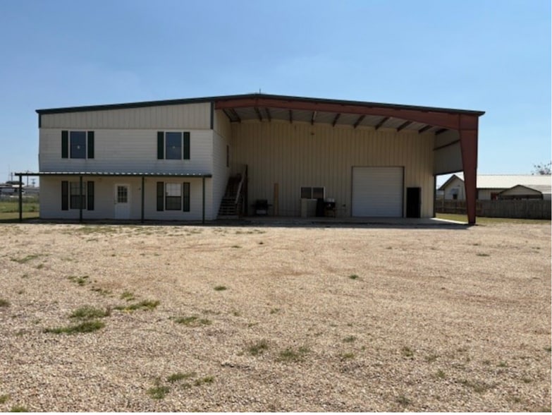 2812 Cobbler Ln, Kerrville, TX for sale - Building Photo - Image 2 of 17