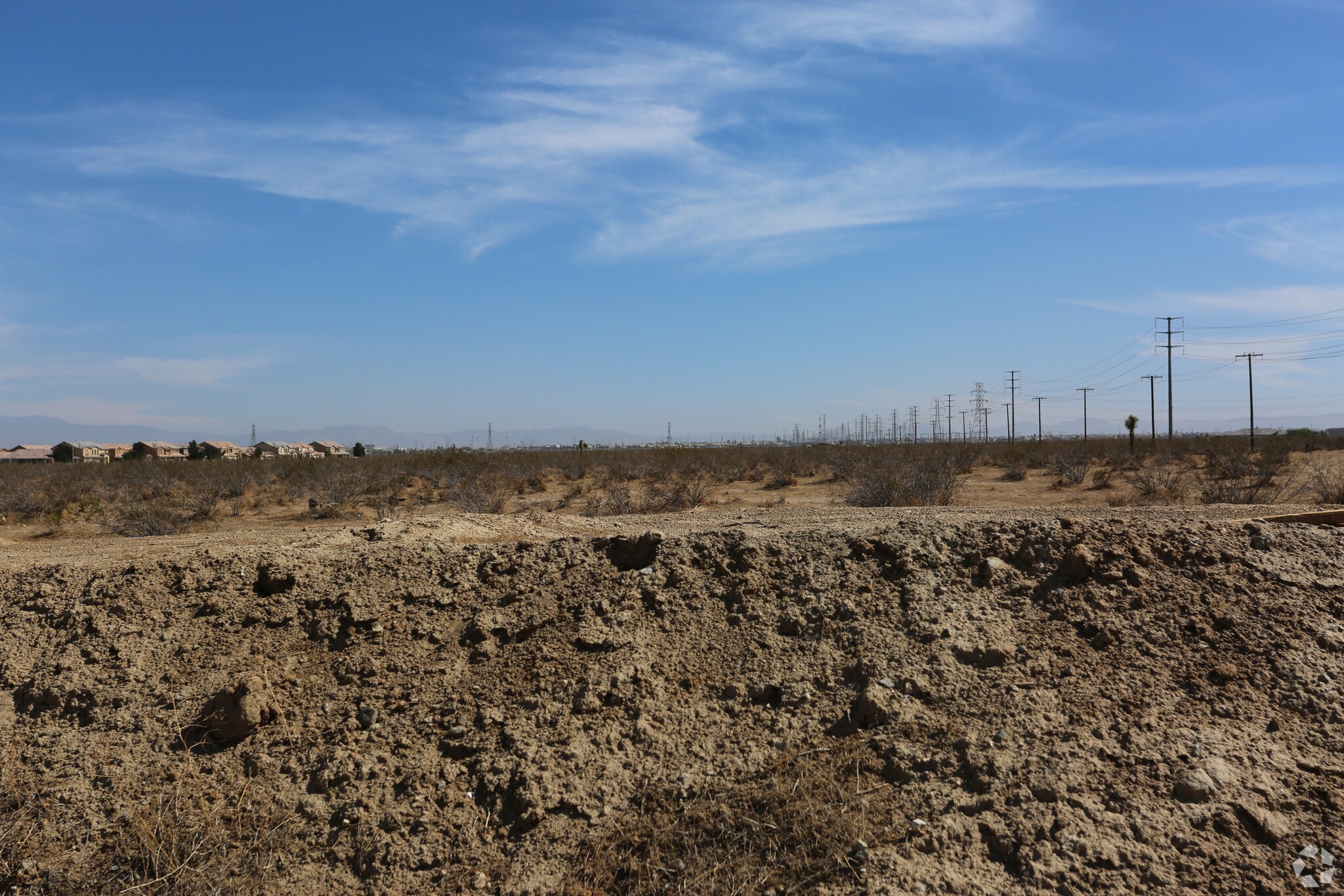 Mojave Drive, Victorville, CA for sale Primary Photo- Image 1 of 1