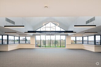 Redvers Close, Leeds for lease Interior Photo- Image 1 of 8