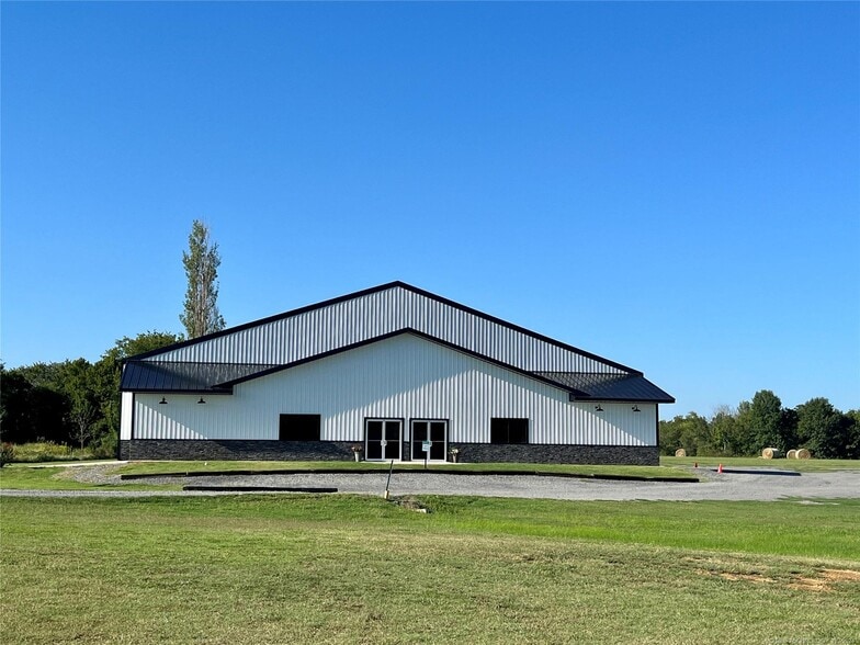 2710 S Cherokee Dr, Muskogee, OK for sale - Building Photo - Image 3 of 38