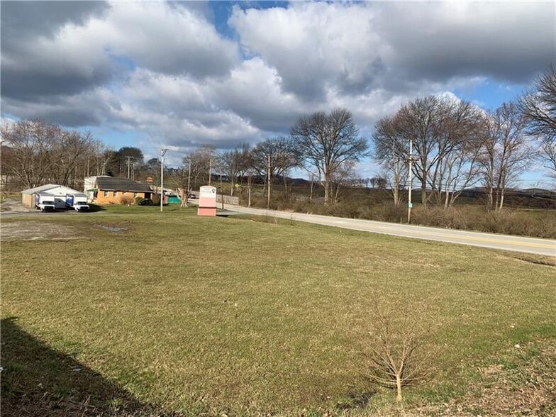 Coxcomb Hill Rd, Verona, PA for sale - Other - Image 2 of 9