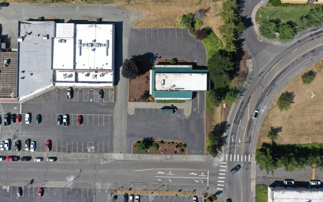 1241 SW Barlow St, Oak Harbor, WA 98277