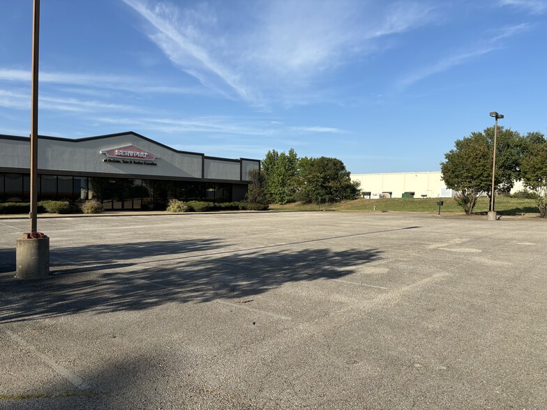 1160 Stateline Rd E, Southaven, MS for lease - Building Photo - Image 3 of 16