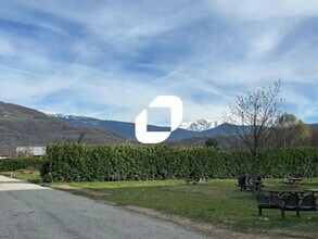 5 Avenue Raymond Chanas, Eybens, ISE - AERIAL map view