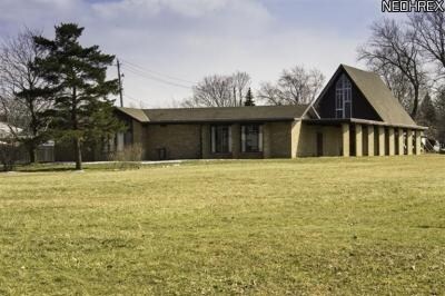 28930 Ridge Rd, Wickliffe, OH for sale - Primary Photo - Image 1 of 1