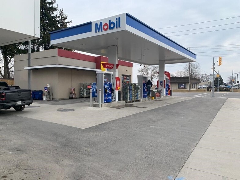 789 Murray St, Wallaceburg, ON for sale - Primary Photo - Image 1 of 2