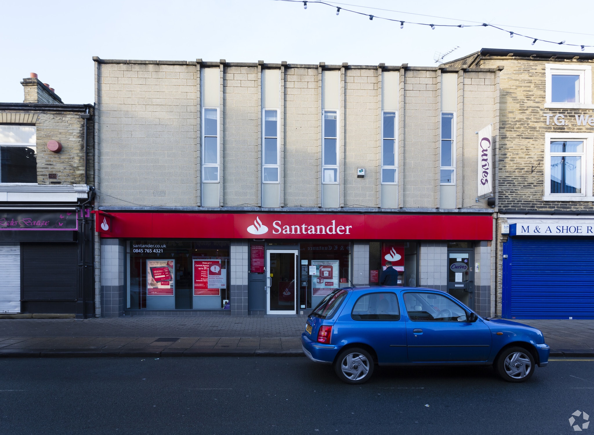 24-26 Commercial St, Brighouse for sale Primary Photo- Image 1 of 1