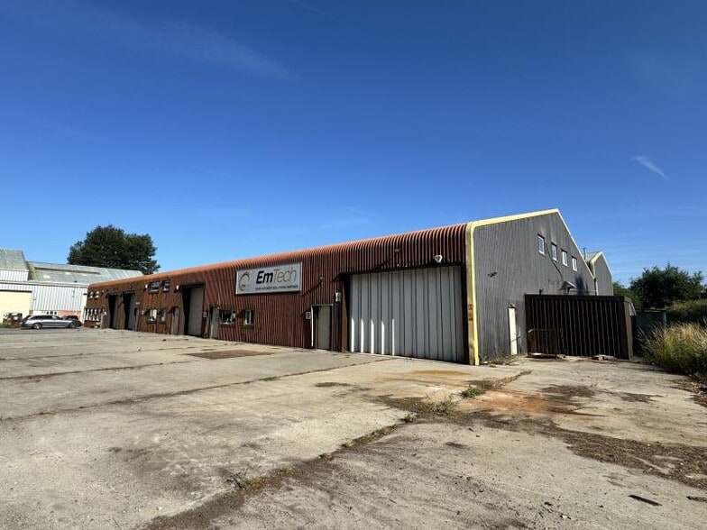 Mill Ln, Lopen for lease - Building Photo - Image 2 of 6