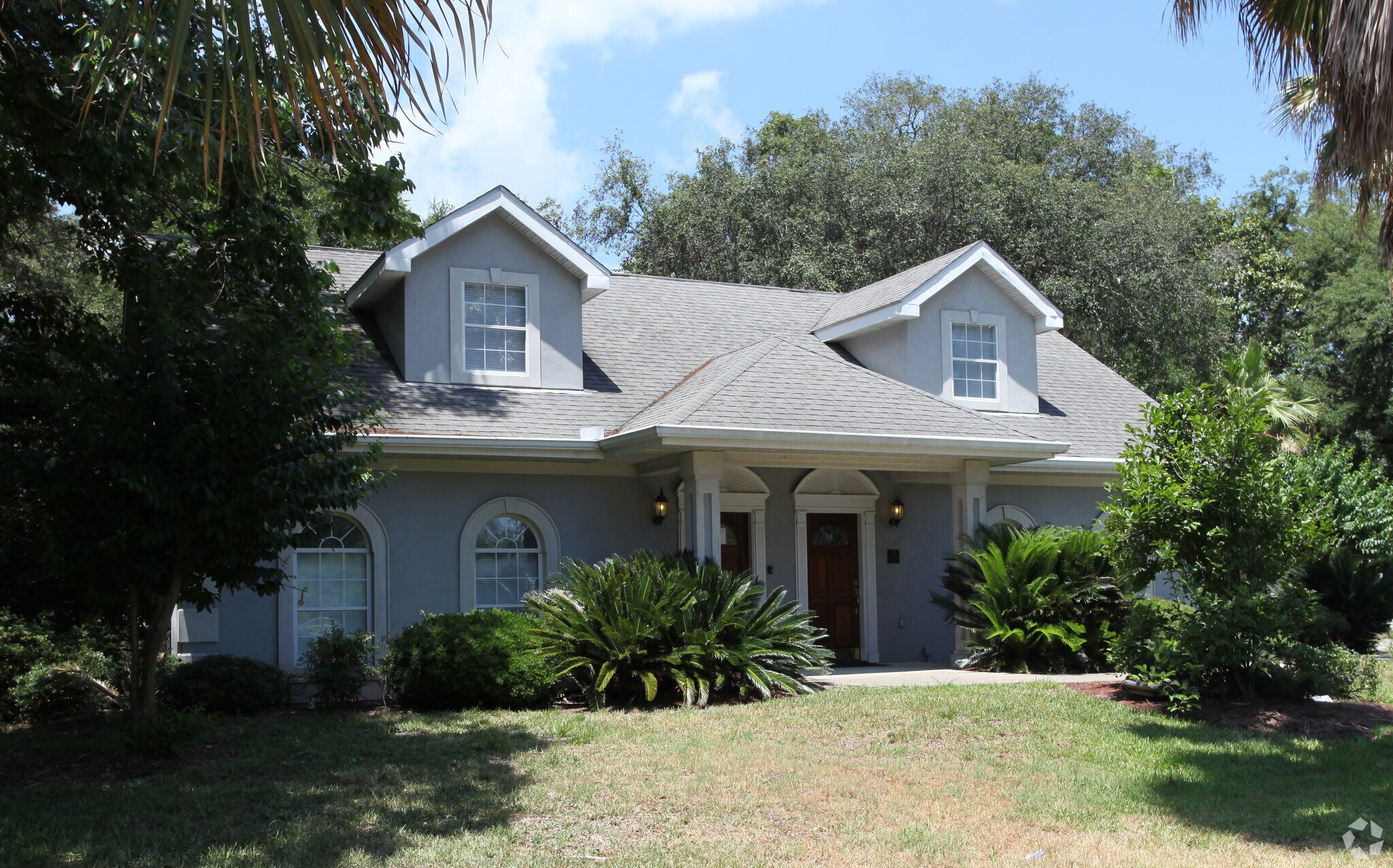 1869 S 8th St, Fernandina Beach, FL for sale Primary Photo- Image 1 of 1