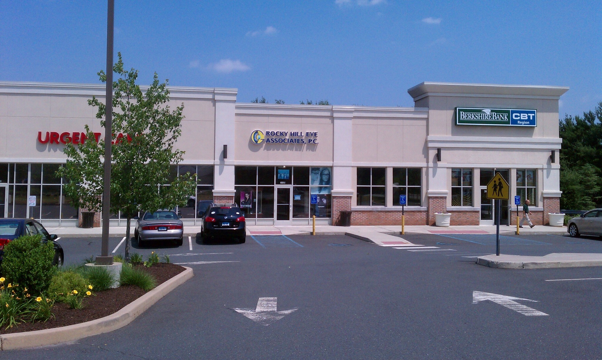 396 Cromwell Ave, Rocky Hill, CT 06067 Cromwell Avenue Shops