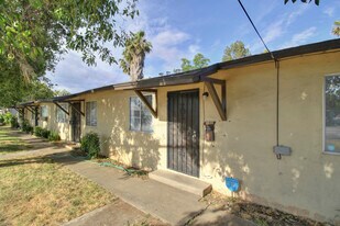 2372 Albatross Way, Sacramento CA - Fourplex or Quadplex