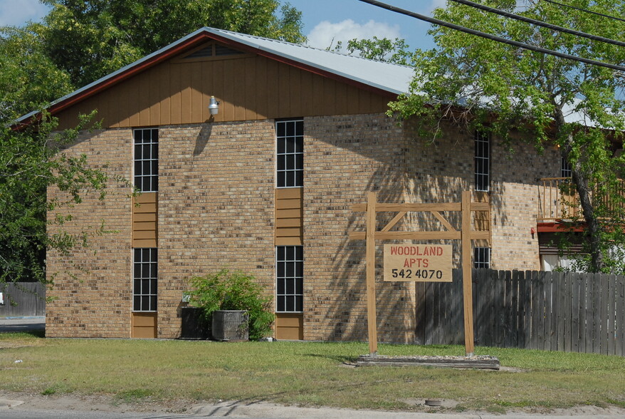 600 E Crockett St, Beeville, TX for sale - Primary Photo - Image 1 of 1