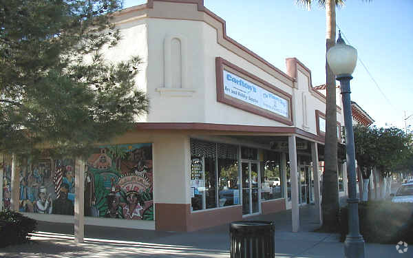 422-424 N Florence St, Casa Grande, AZ for lease - Building Photo - Image 2 of 9