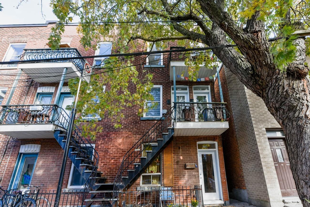 6739 Rue Alma, Montréal, QC for sale Primary Photo- Image 1 of 1