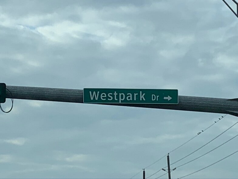 3454 Texas 6 S, Houston, TX for sale - Building Photo - Image 2 of 16