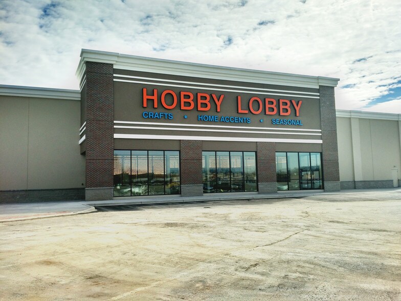 6801 Dixie Hwy, Louisville, KY, 40258 Office Space For Lease