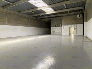 Flex in Cergy for lease Interior Photo- Image 1 of 5