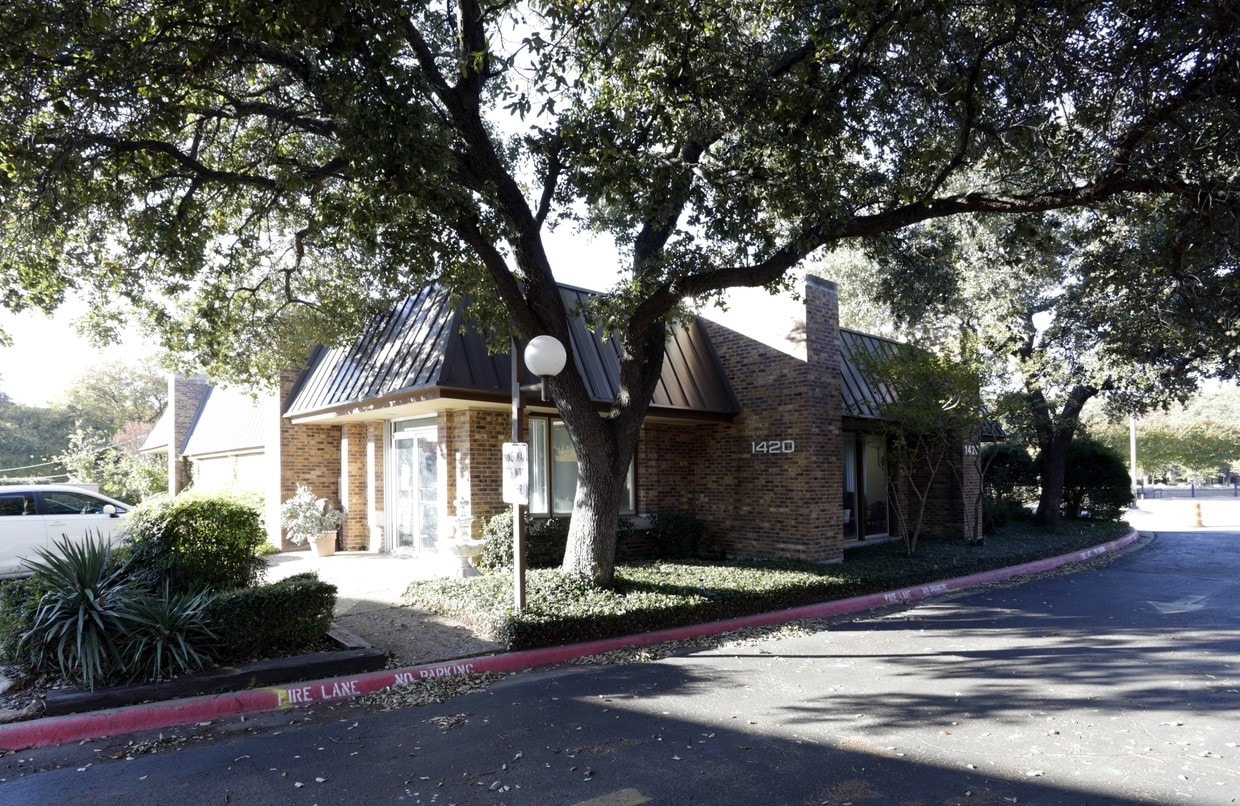 1420 N MacArthur Blvd, Irving, TX for sale Primary Photo- Image 1 of 13