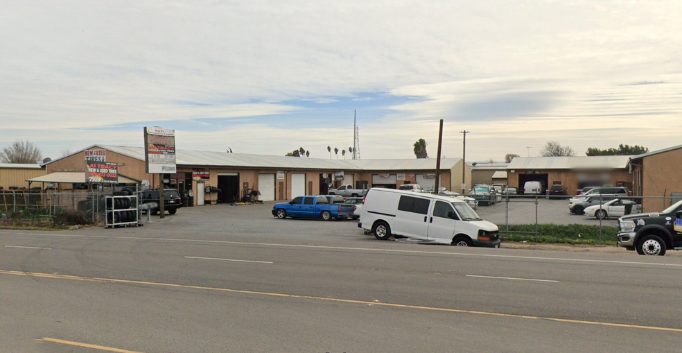 7928 W 11th St, Tracy, CA for lease - Primary Photo - Image 1 of 2