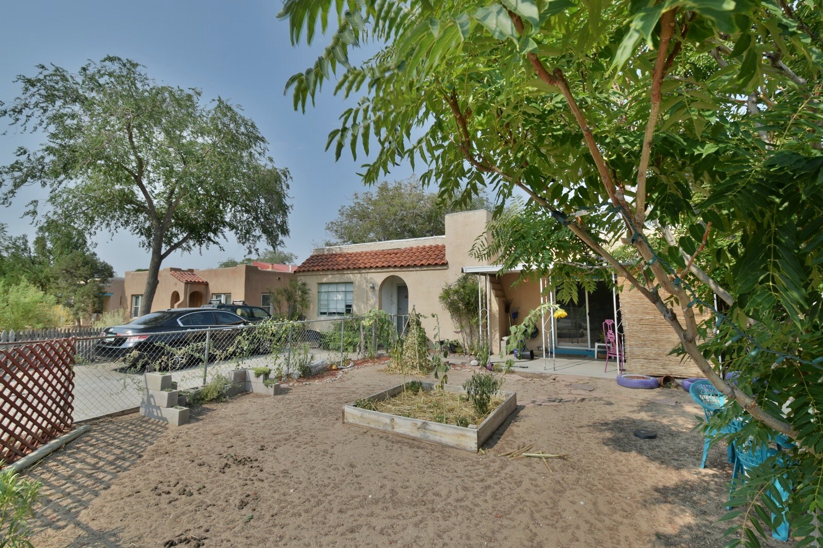 245 Solano Dr NE, Albuquerque, NM for sale Primary Photo- Image 1 of 1