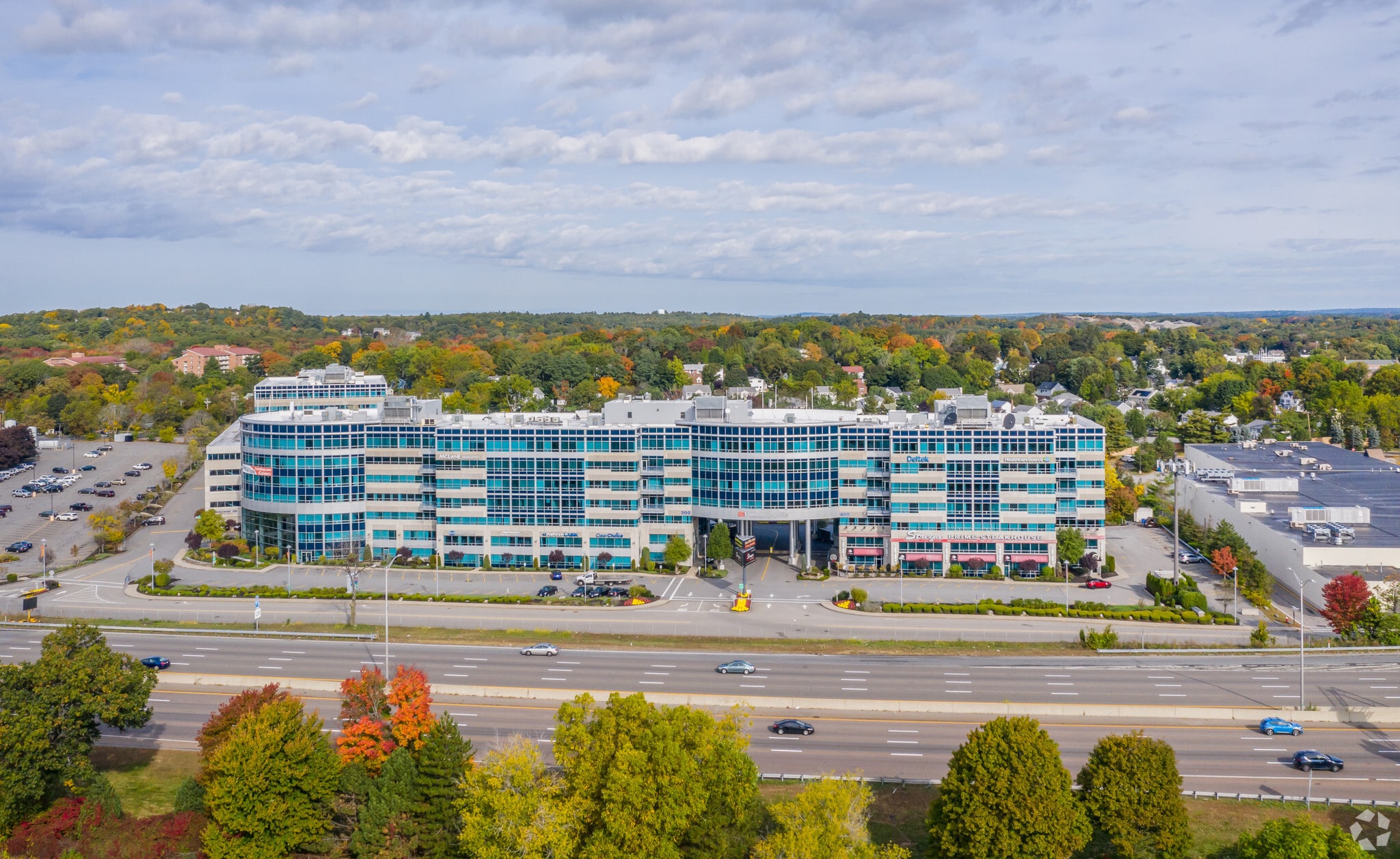 300400 Tradecenter, Woburn, MA 01801 Tradecenter 128