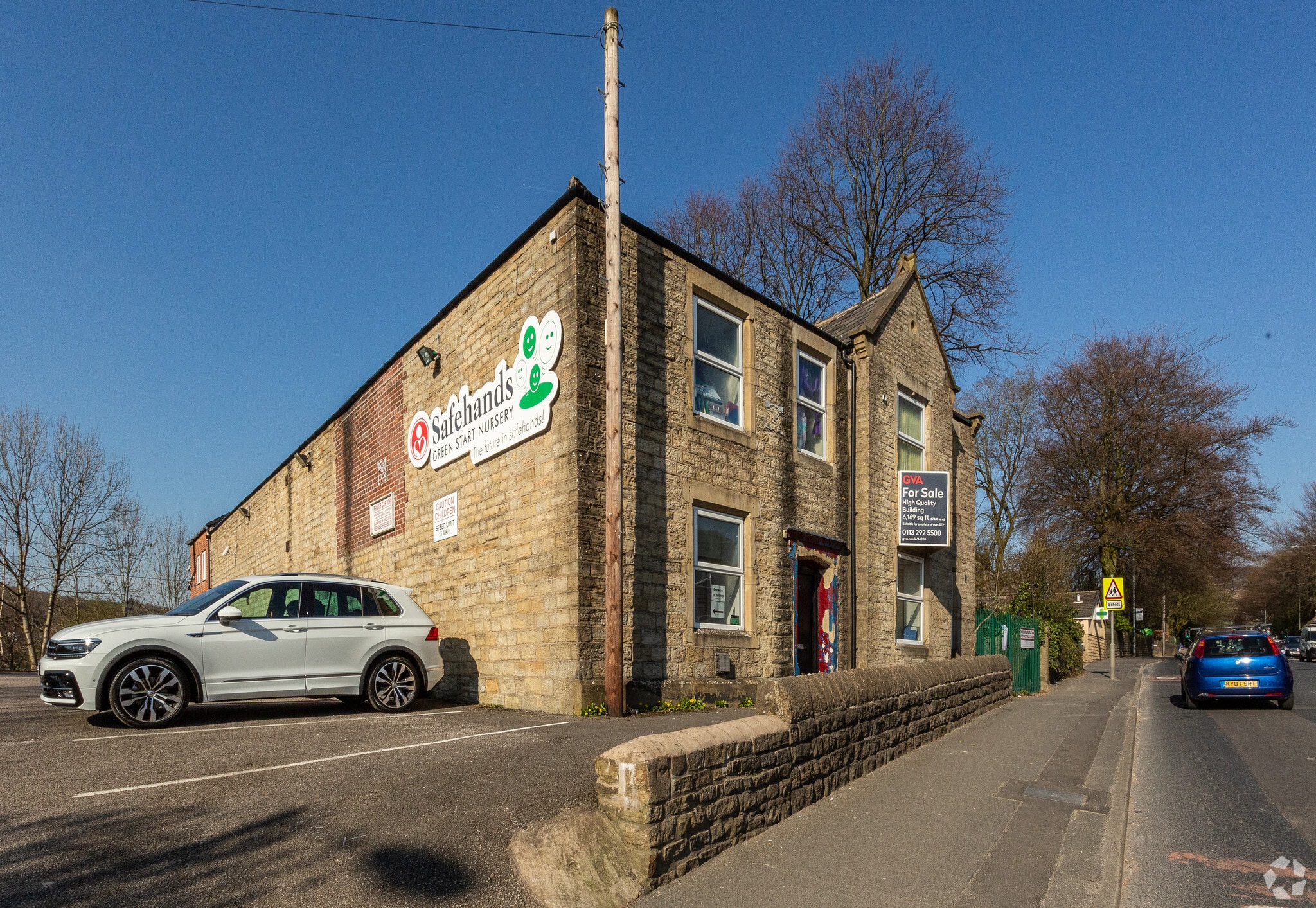 83 Huddersfield Rd, Stalybridge for sale Primary Photo- Image 1 of 1